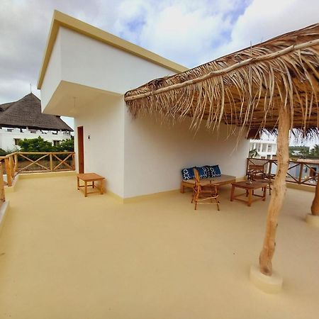 Tatu Inn Boutique Hotel 와타무 외부 사진