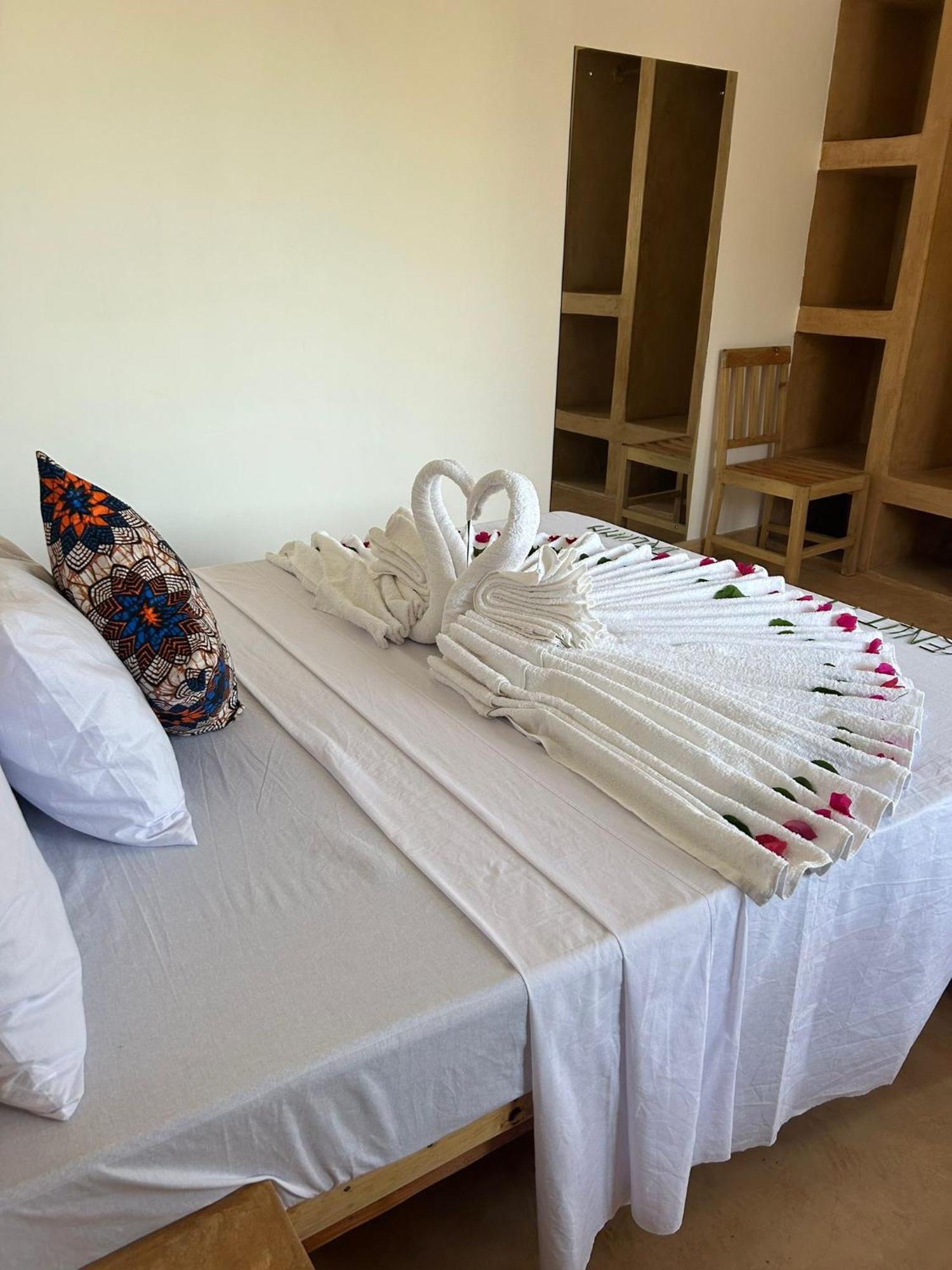 Tatu Inn Boutique Hotel 와타무 외부 사진